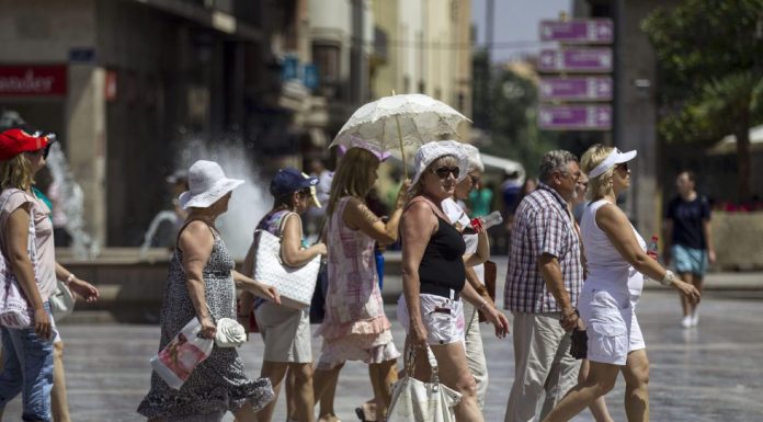 Dies calorosos per al final de la primavera calor