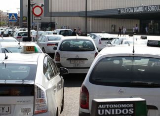 Huelga de Taxistas hoy en Valencia contra el intrusismo de las VTC