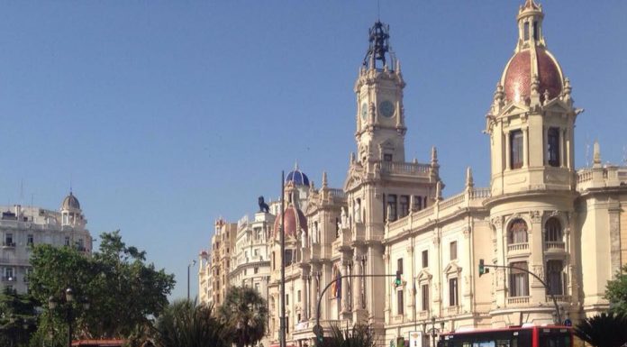 El Ayuntamiento de Valencia reduce un 17% su deuda Deuda