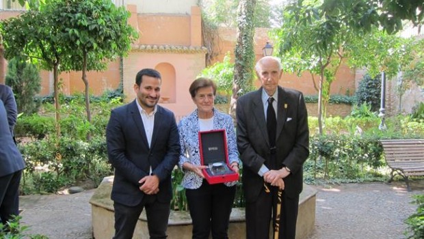 Adela Cortina rep la Medalla d’Honor del CVC cultura