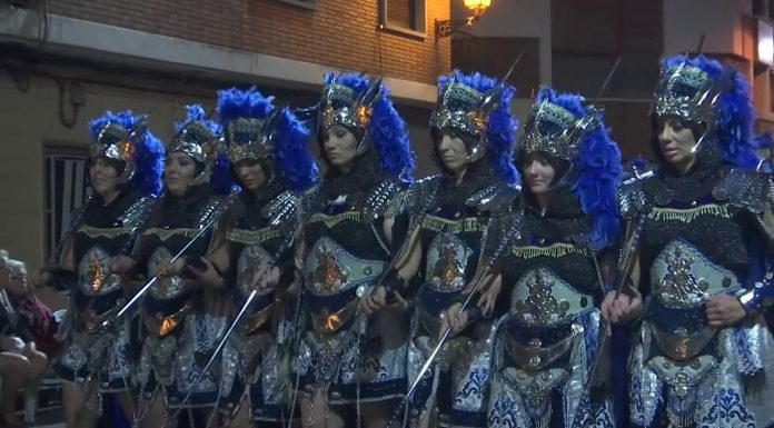 La història cobra vida a Quart de Poblet amb l’Entrada de Moros i Cristians