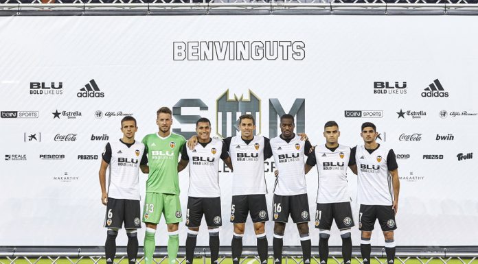 ‘Els set magnífics’ presentats a Mestalla davant 5.000 afeccionats siete