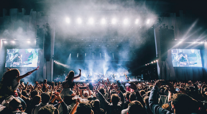 La música dels 80 se cita a València per a lluitar contra el Párkinson Párkinson