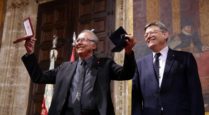 Serrat, Hortensia Herrero i Adela Cortina, Altes Distincions de la Generalitat Generalitat