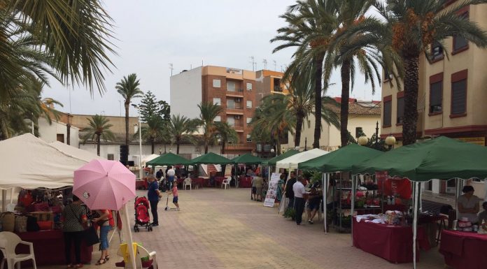 Picanya trau la seua grastronomia i comerç al carrer Picanya Feria Comercial