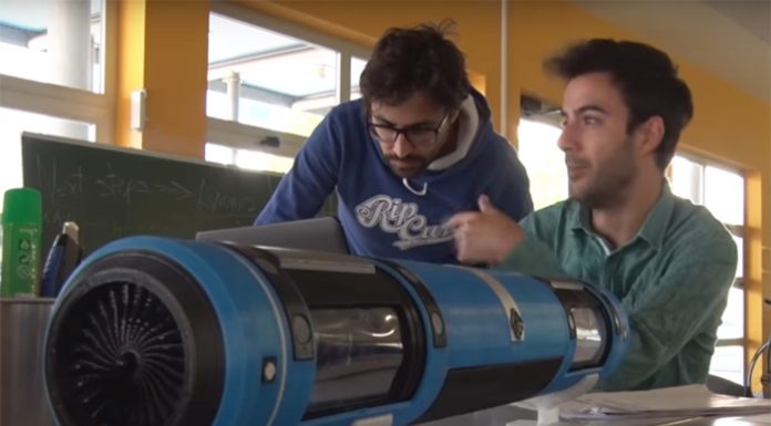 Enginyers valencians que triomfen amb el seu vehicle elèctric