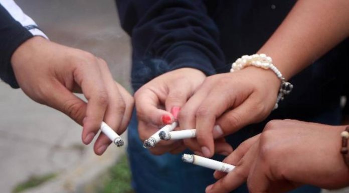 Un de cada tres joves valencians ha fumat en l’últim any fumar