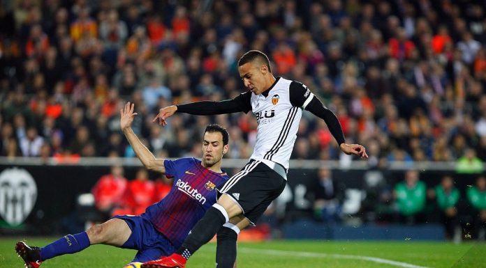El València segueix invicte després d’empatar contra el Barcelona fc barcelona