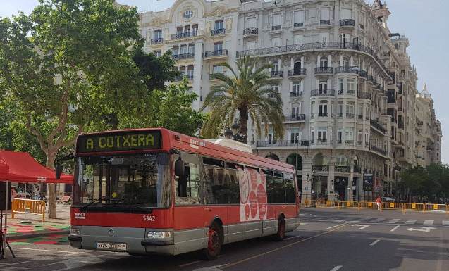 EMT renueva su sistema de televisión a bordo con WI-FI y más prestaciones EMT