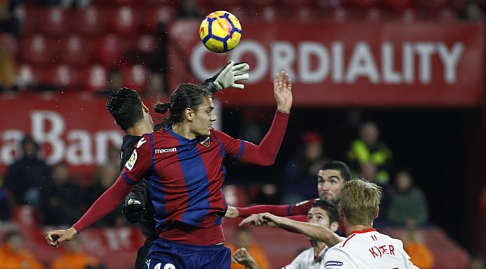 El Llevant rescata un valuosíssim punt del Ramón Sánchez-Pizjuan sánchez-pizjuan