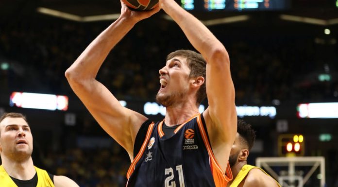 Maccabi allarga la mala ratxa de Valencia Basket