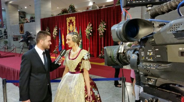 El gran secret: el color del vestit de les falleres majors Color Traje oficial