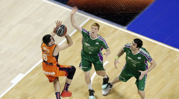 València Basket perd davant Unicaja llastrat per els baixes unicaja