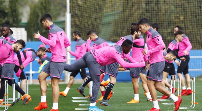 La plantilla del Llevant prepara el duel davant l’Eibar Eibar