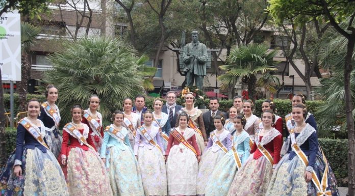 Les Falleres Majors de Torrent homenatgen al Granerer Granerer