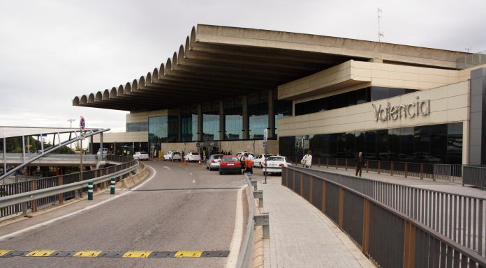 Sánchez anuncia la ampliación del aeropuerto de Valencia antes de 2031 Aeropuerto de Manises