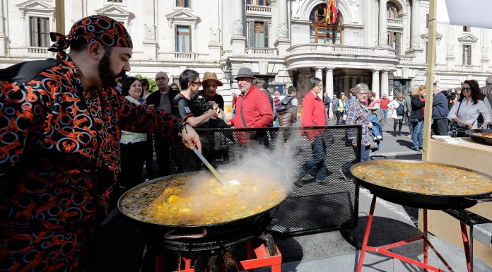 La festa de l’arròs torna a conquistar els paladars dels valencians arroz