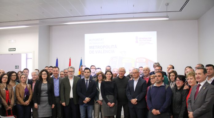 Generalitat i alcaldes exigiran a Madrid una subvenció al transport metropolità transporte