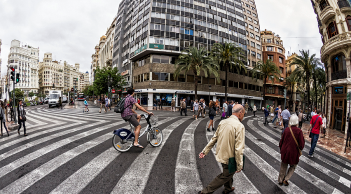 Els comerciants del centre celebren el seu 25º aniversari amb premis i sorteigs comerciantes
