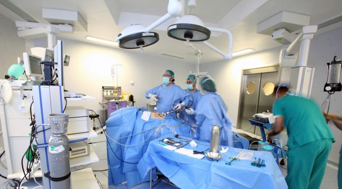 L’estrès laboral i els nervis disparen les patologies maxilofaciales bruxismo