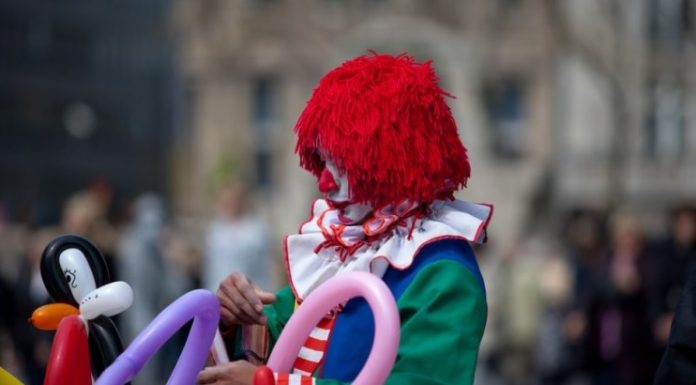 La Mostra Internacional de Pallasos i Pallases de Xirivella escalfa motors Muestra de Pallasos y Pallasas Xirivella