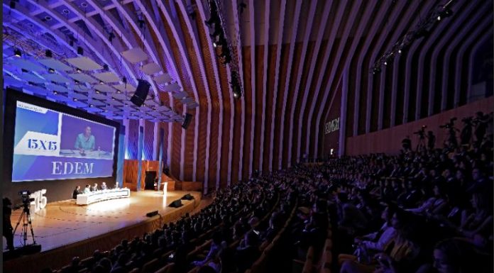 Jordi Gual, presidente de CaixaBank: «Debemos ser flexibles y ambiciosos» Jordi Gual