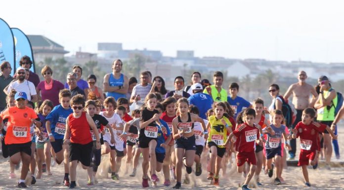 La 4k més estiuenca de València recorrerà hui la platja del Cabanyal Cabanyal