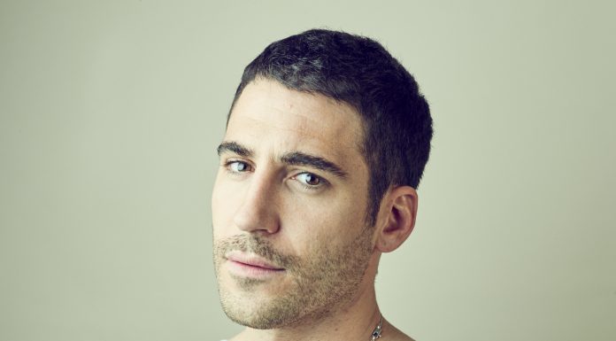 El Muvim reflexiona sobre l’efímer de la bellesa a través de la fotografia Belleza