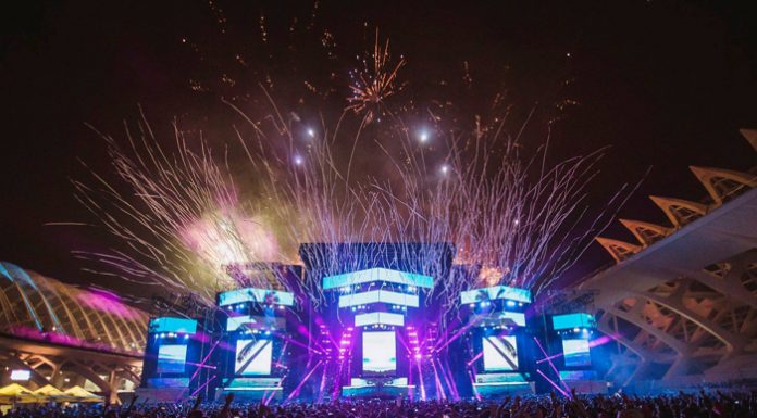 La mejor música de los 90 inunda la Ciudad de las Artes y las Ciencias