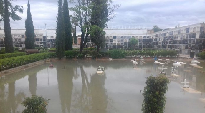 Les pluges torrencials deixen inundacions per tota la província Lluvias torrenciales