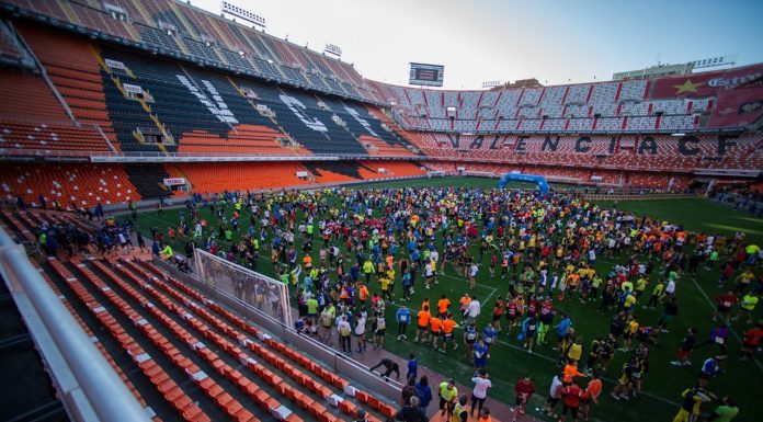 Prohibit fumar a Mestalla la propera temporada prohibido fumar