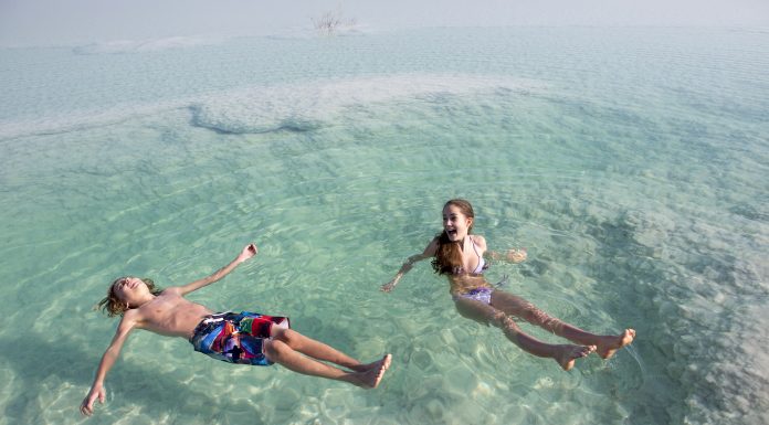 Israel presenta a València la seua oferta de city breaks: mar, gastronomia i cultura