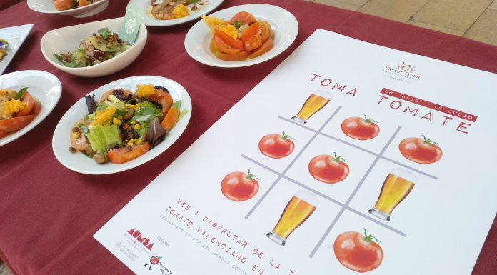 Diferents varietats de tomaca en receptes originals es donen cita en el Mercat de Colón Tomate