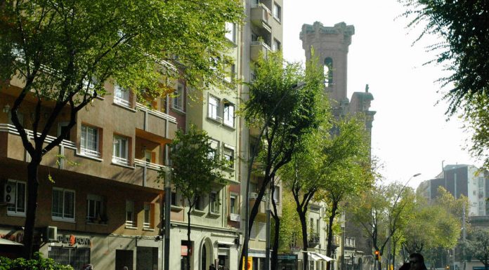 Oculta la mort del seu germà per a cobrar la pensió oculta