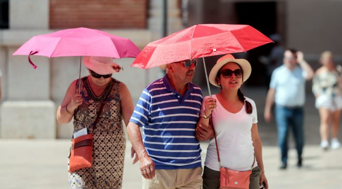 La ola de calor asfixiante llega a Valencia por todo lo alto Ona calor