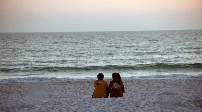 Existeix la parella ideal? Una escriptora valenciana desvetla la resposta pareja