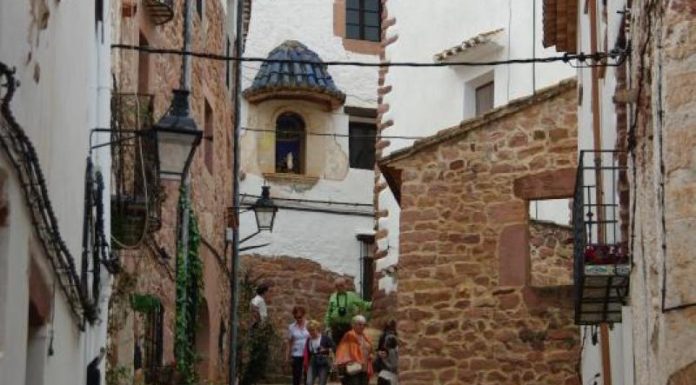 Una guia turística no qualificada podria enfrontar-se a una multa de fins a 600.000€ multa