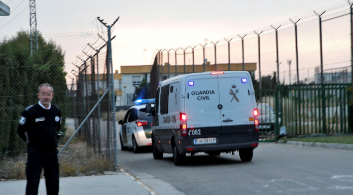 Arrestan a uno de los presos fugados de Picassent en Burjassot Pelea multitudinaria en la cárcel de Picassent entre decenas de presos conflictivos