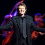 Raphael estrena el Roig Arena con su gira “Raphaelísimo” el 1 de noviembre