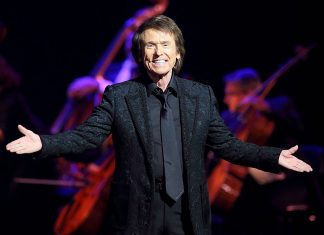 Raphael estrena el Roig Arena con su gira “Raphaelísimo” el 1 de noviembre