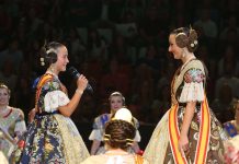 Rocío i Daniela acomiaden el 2018 amb un discurs ple de sentiment Rocío y Daniela se despiden. Foto Armando Romero / JCF