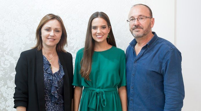 El espolín de la Fallera Mayor de Valencia: el secreto mayor guardado Fallera Mayor en Vives y Marí