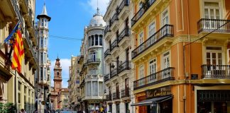 Benimámet, el barrio más pobre de Valencia según los datos de la Agencia Tributaria de 2022