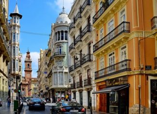 Benimámet, el barrio más pobre de Valencia según los datos de la Agencia Tributaria de 2022