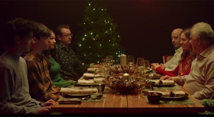 El anuncio de Ikea que muestra la desconexión dentro de la familia El anuncio de la Navidad de Ikea