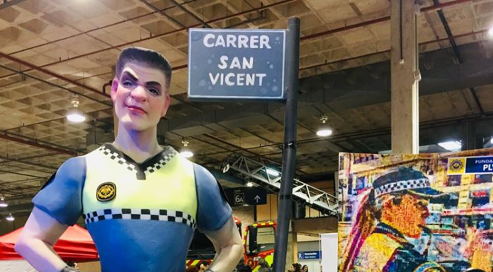 La policia local de Valencia busca…Ninots