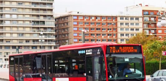 Valencia cierra al tráfico otra calle de la ciudad por obras