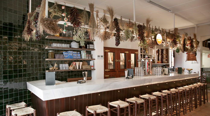 Els cinc bars de València que hauries de visitar almenys una vegada en la vida anyora