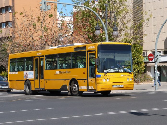 Cómo moverte por los pueblos en transporte público desde hoy