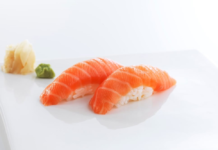 La recepta definitiva per a preparar un bon sushi de Salmó